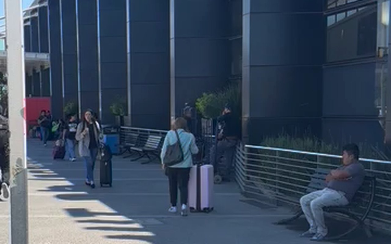 Dropping a passenger off at Tijuana International Airport